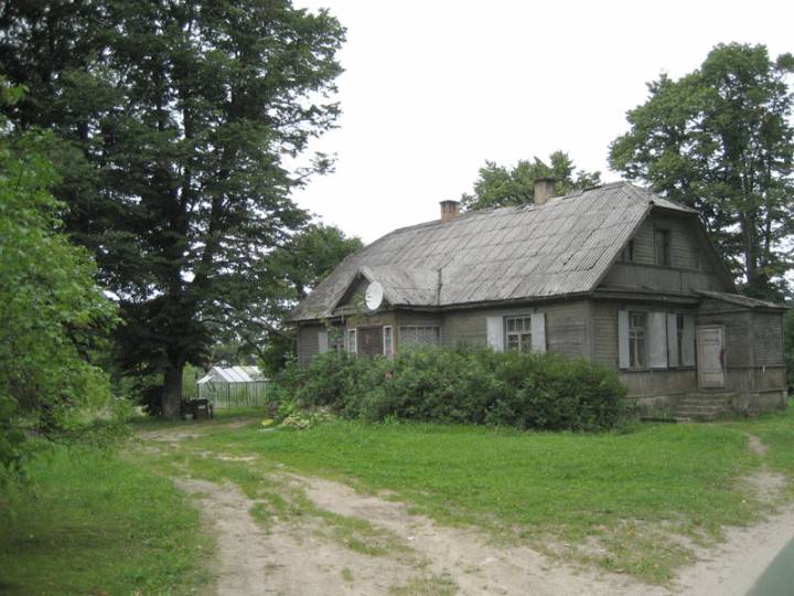  Каратишки, вёска (Трокі вясковая гміна). Dom Zdanowskich w Karaciszkach