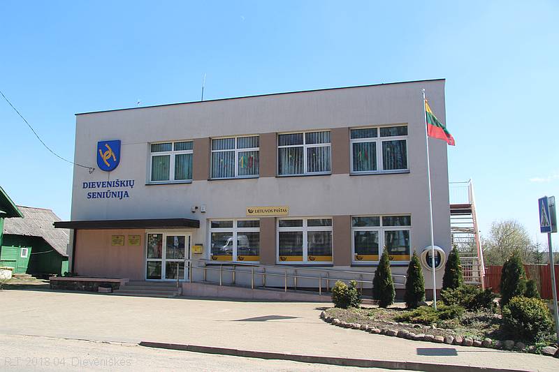  Dieveniškės, market town (Dziewieniszki rural commune). Urząd Gminy w Dziewieniszkach
