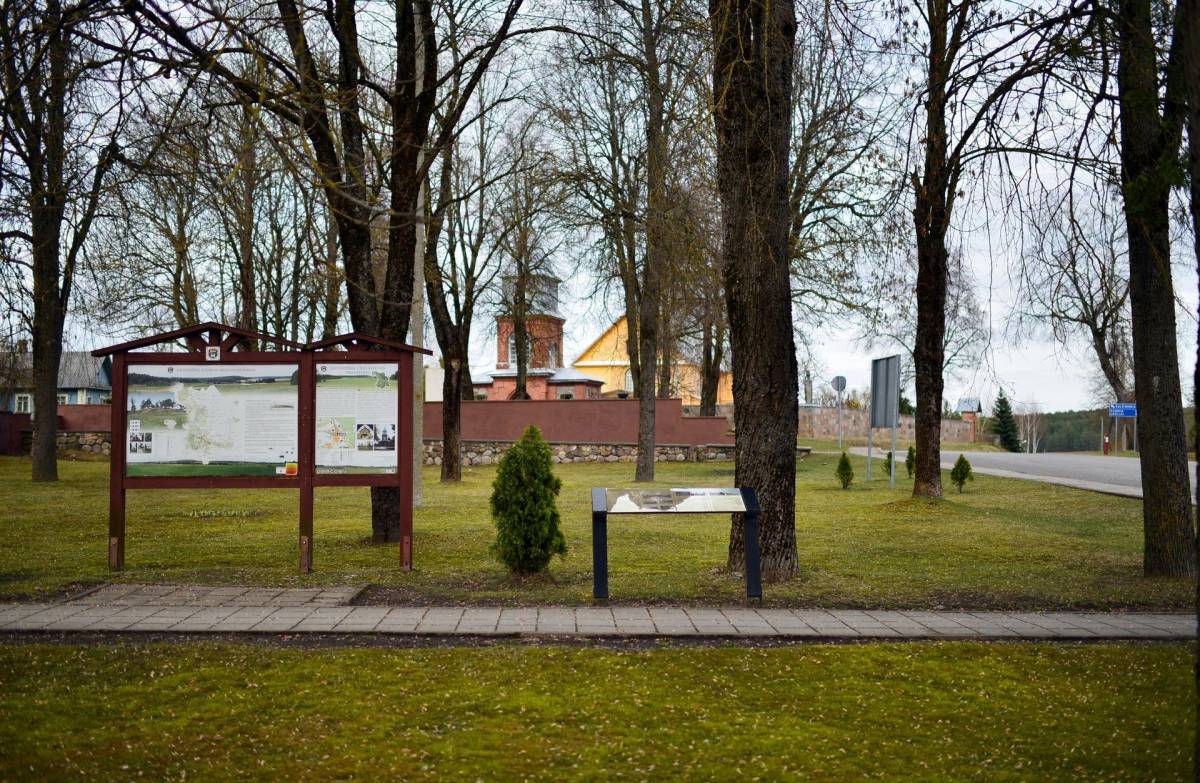  Dieveniškės, market town (Dziewieniszki rural commune). Centrum/rynek miasteczka Dziewieniszki 