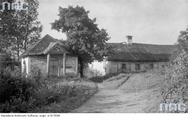  Czombrów, folwark (Rajce rural commune). Karczma w Czombrowie k.Nowogródka<br>Fot. Bułhak Jan
