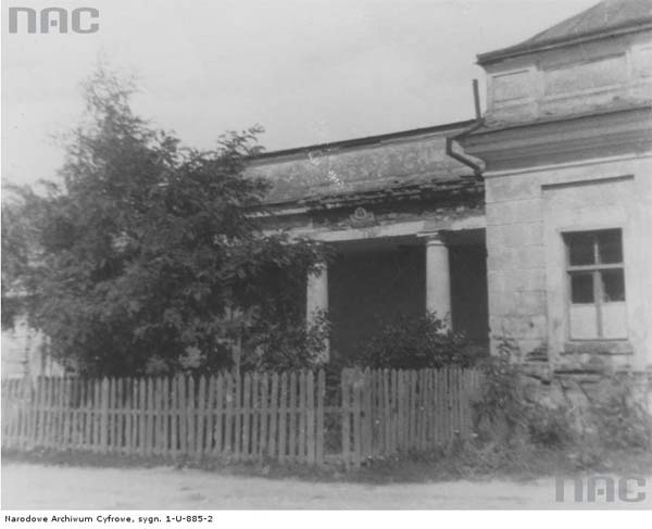  Дзярэчын, аграгарадок (Дзярэчынскі сельсавет). Widok zewnętrzny pałacu Sapiehów w Dereczynie. <br>Fot. Parkott W., 1918-1934