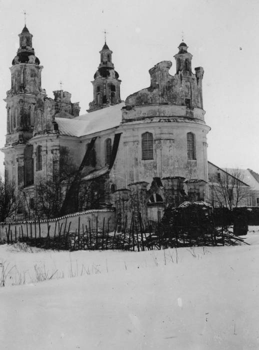  Березвечь, имение (Глубокое сельская гмина). 