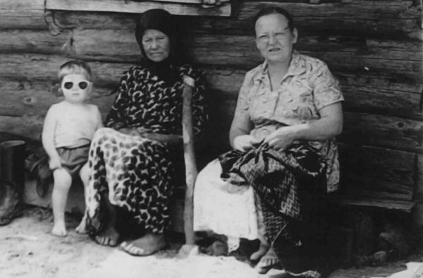  Krasnaya Sloboda, village (Akciabrski rural council). 