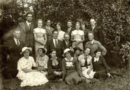  Końcepole, zaścianek (Dryświaty gmina wiejska  ). 