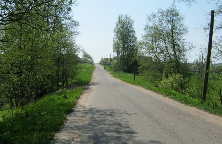  Hajna, agromiasteczko   (Hajnienski sielsowiet  ). Дарога праходзіла цераз Гайну і ішла на Лагойск.
