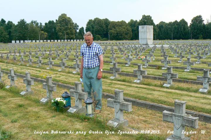  Brzezina, folwark   (Holszany gmina wiejska  ). 