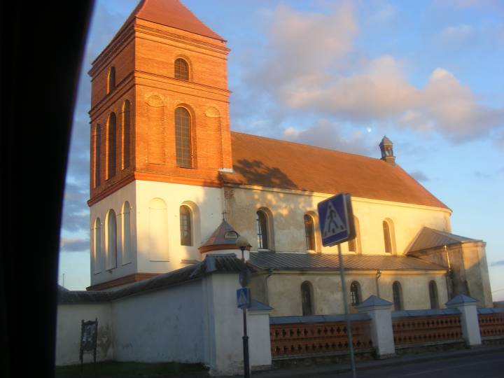  Mir, agrotown (Mir settlement council). 