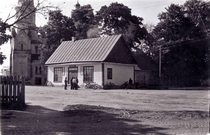  Кривошин, деревня (Кривошинский сельсовет). 