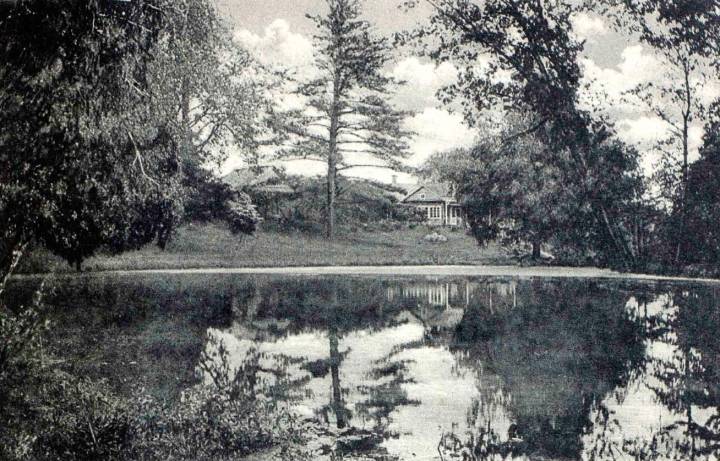  Большие Гатище, фольварк (Столовичи сельская гмина). Двор у Гацішчы на здымку часоў Першай сусветнай вайны