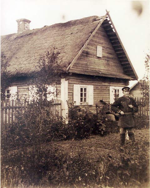  Богатыревичи, деревня (Лунненский сельсовет). Domek szlachcica Józefa Strzałkowskiego.<br>Fot. Jan Sadowski, <br>l.80-te XIXw.