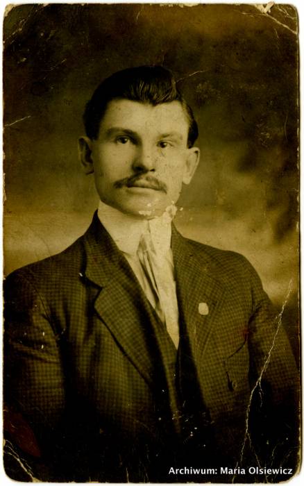  Рабовщина, колония (Залесье сельская гмина). Maksymilian Adolf Olsiewicz.<br>Własciciel Rabowszczyzny. Zmarł w 1923 roku w szpitalu w Wilnie.