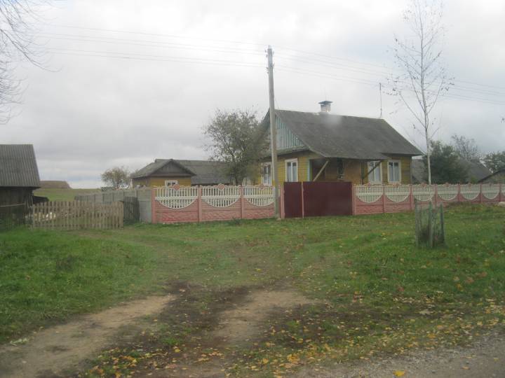  Łozki, village (Negnevichskiy rural council). 