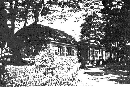  Zakrzewszczyzna, village (Geranenskiy rural council). Dwór od strony wjazdu. Kserokopia zdjęcia