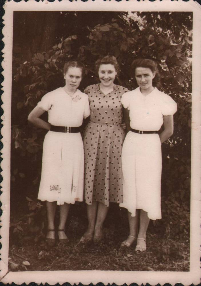  Орля, вёска (Воўчынскі сельсавет). Беспудчык Ганна,Касьцюк Ганна,Піскунова Паўліна.