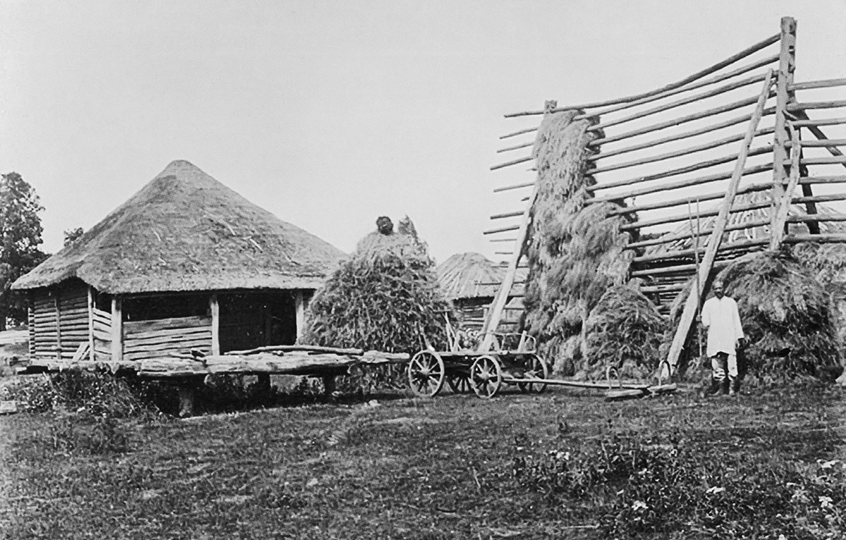  Wielkie Awtiutewicze, wieś   (Vialikaaŭciukoŭski sielsowiet  ). Великие Автюки, Речицкий уезд, 1912 год<br>Фотограф Исаак Абрамович Сербава.<br> 