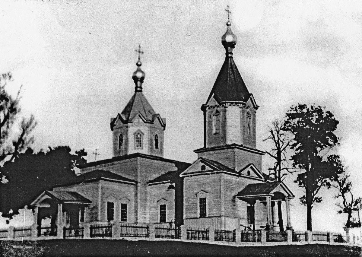  Staryy Krupets, village (Krupiecki rural council). Старокрупецкая церковь Святой Троицы 1830 года постройки
