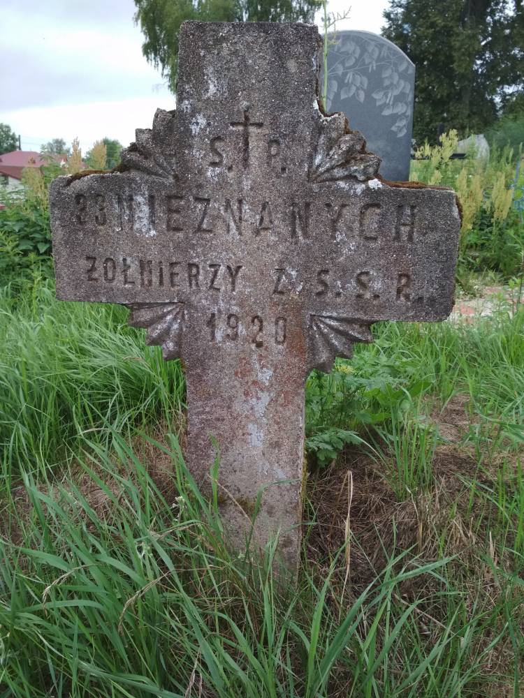  Jazno, agromiasteczko   (Jazno sielsowiet  ). Памятник неизвестным солдатам на кладбище <br>1920г.
