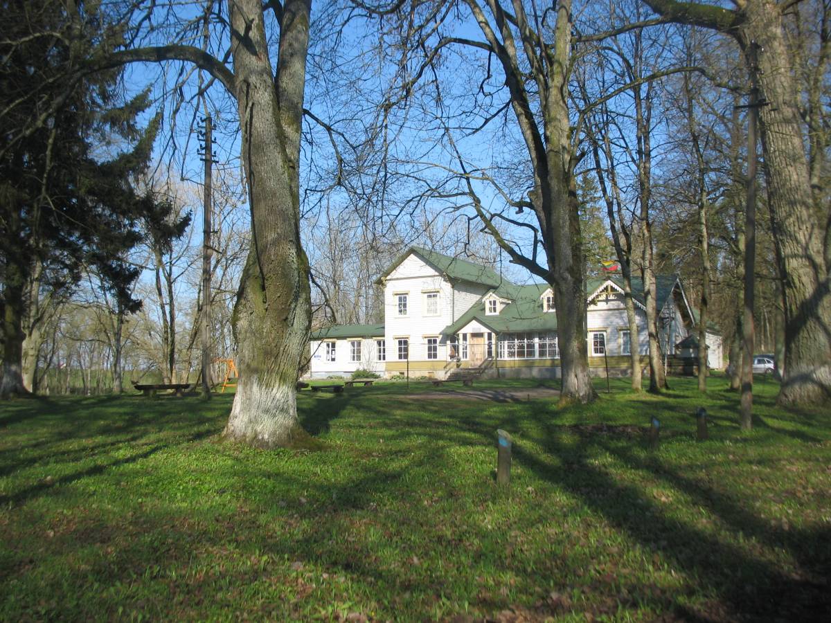  Верусов, имение (Неменчин сельская гмина). 