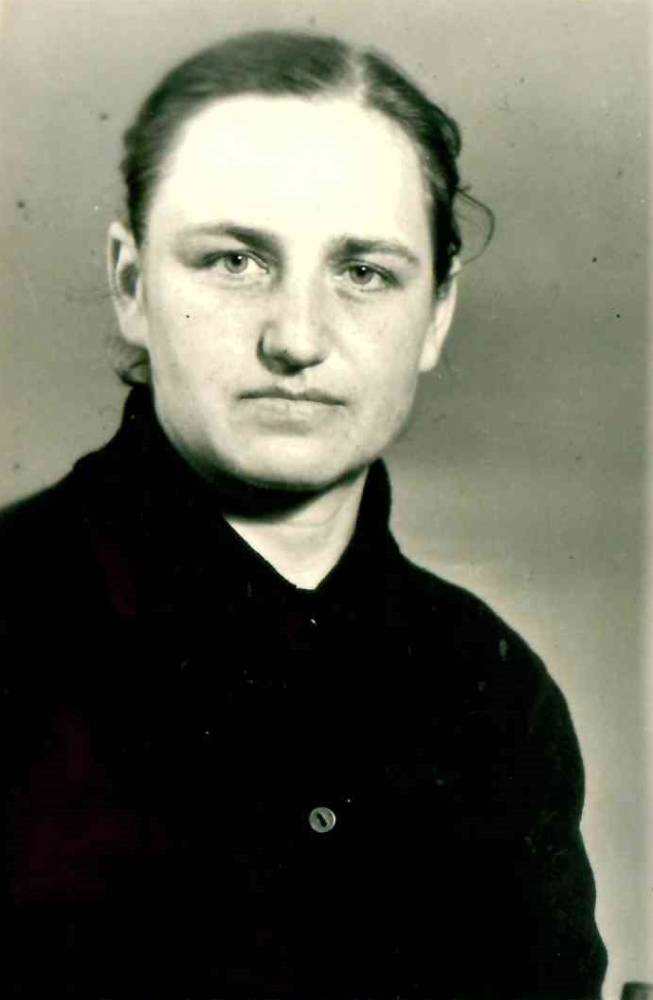  Puhacze, wieś   (Rakaŭski sielsowiet  ). 