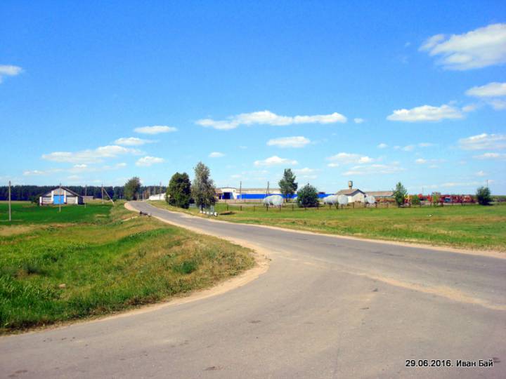  Domatkanowicze, agromiasteczko   (Ščepicki sielsowiet  ). Хоздвор