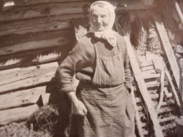  Гейсишки, колония (Мейшагола сельская гмина). Франя Ничипорук(Рынкевич)