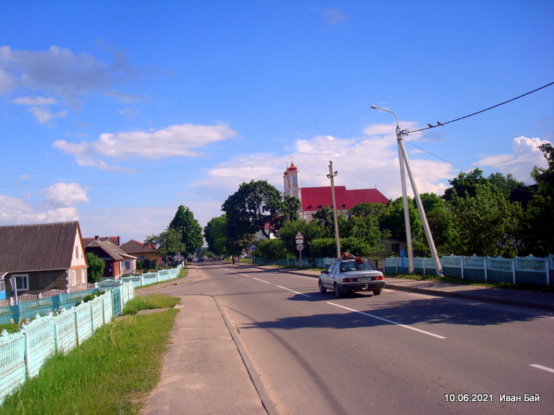  Worniany, agromiasteczko   (Worniamy sielsowiet  ). Улица в посёлке