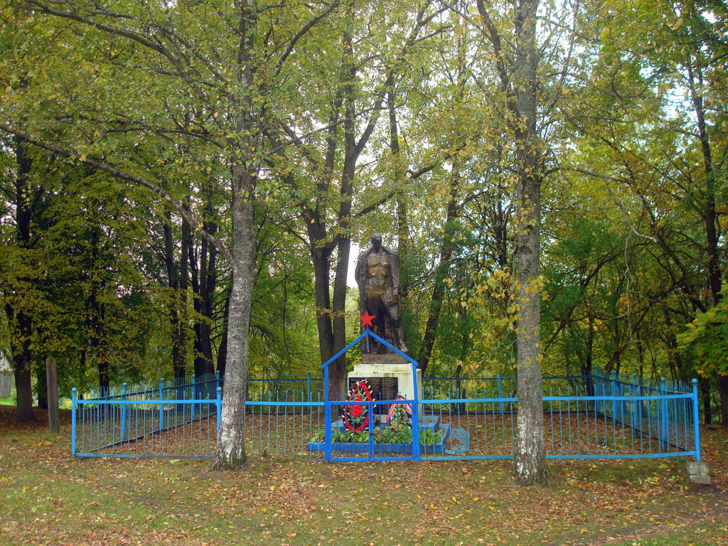  Zaskorki, wieś   (Woronicze sielsowiet  ). Братская могила в д. Заскорки