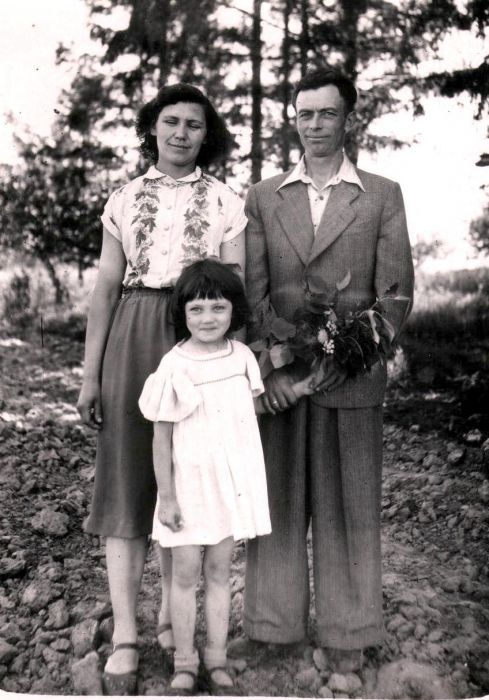  Бортники, деревня (Плисский сельсовет). 