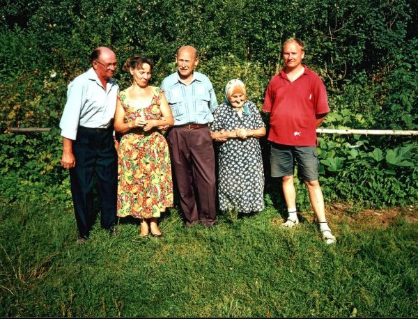  Mikulino, village (Adamoŭski rural council). Goście w Mikulinie