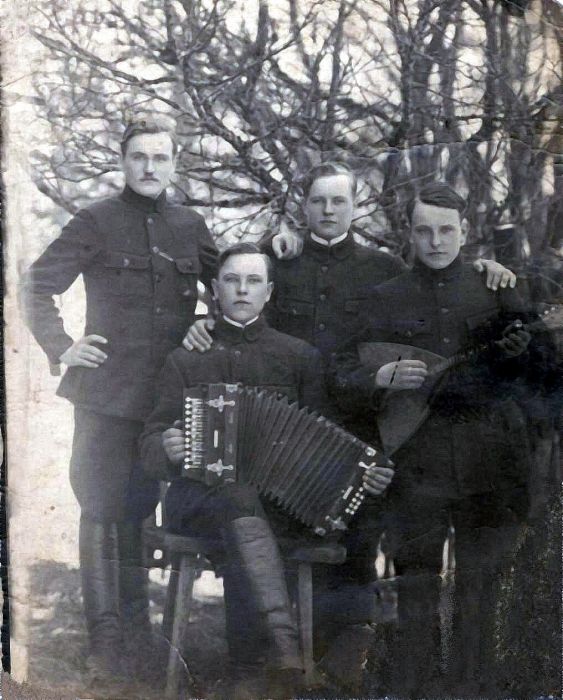 Погорельщина, фальварак (Пліса вясковая гміна). 