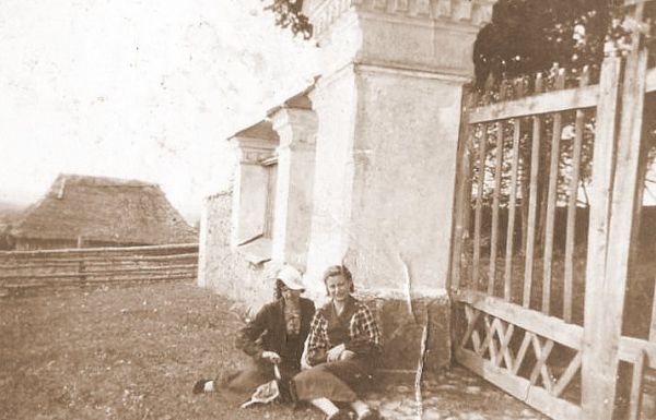  Азярніца, аграгарадок (Азярніцкі сельсавет). 