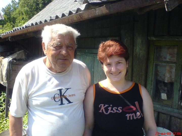  Karmanovka, village (Maščanicki rural council). на фото один из  последних сторожил д.Кармановка мой дед Дударев Алексей Васильевич