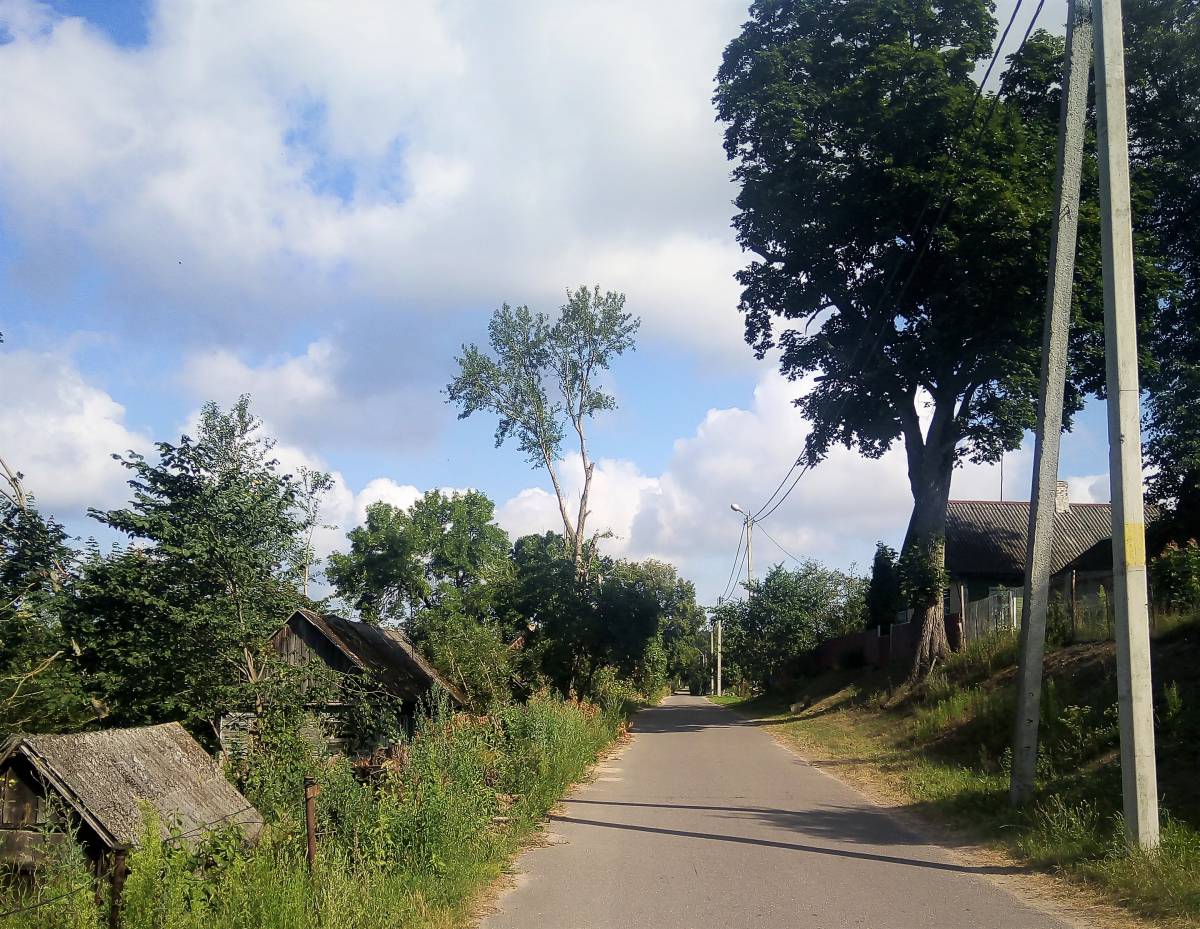  Ягадная, вёска (Палонкаўскі сельсавет). 
