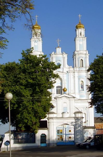  Глубокое, город ( ). 2007г. Церковь в центре города.