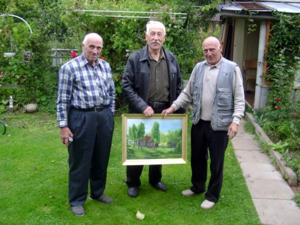  Люшнево, деревня (Новомышский сельсовет). Встреча друзей детства 2011 г